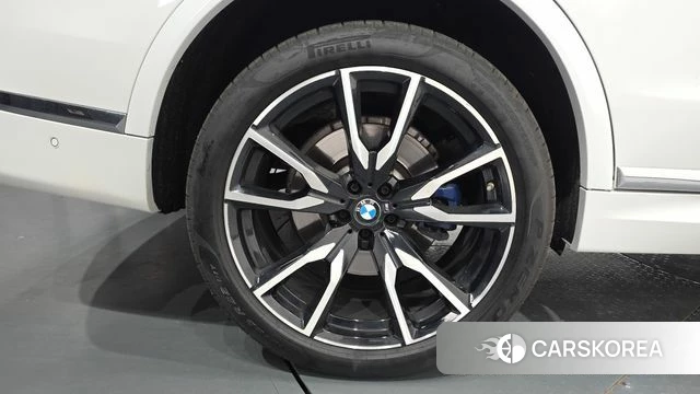 BMW X7 (G07) id 4586626 из Кореи 32