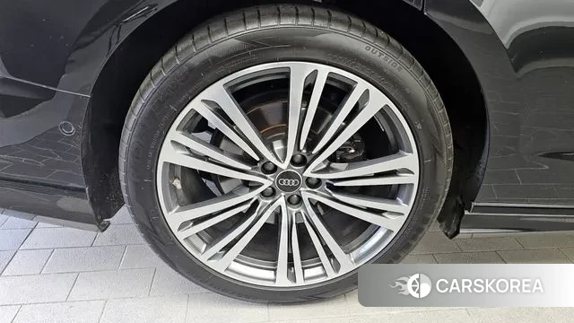 Audi A8 (D5) id 3394037 из Кореи 15