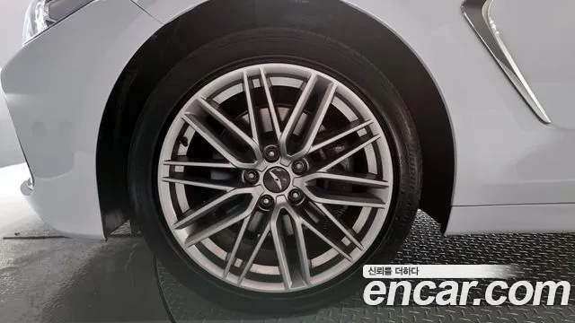 Genesis G70 id 2680972 из Кореи 15