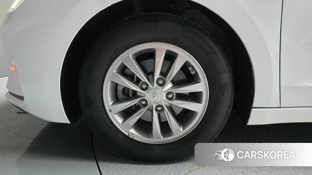 Hyundai The New Avante AD id 4508271 из Кореи 25