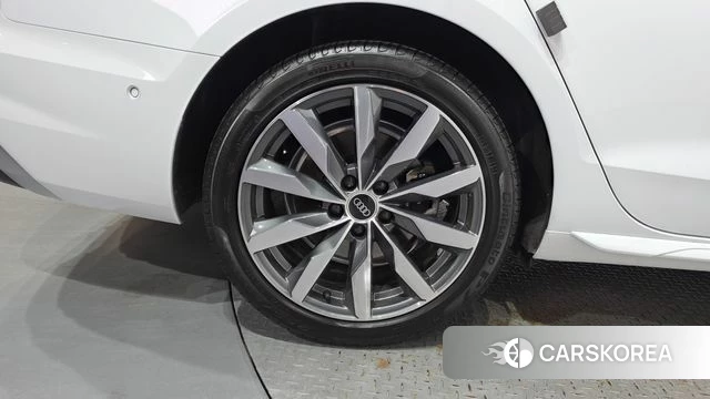 Audi A4 (B9) id 4488749 из Кореи 28
