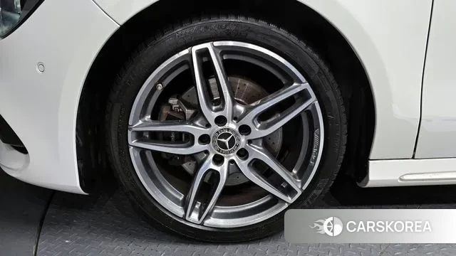 Mercedes-Benz CLA-Class C117 id 3728537 из Кореи 15