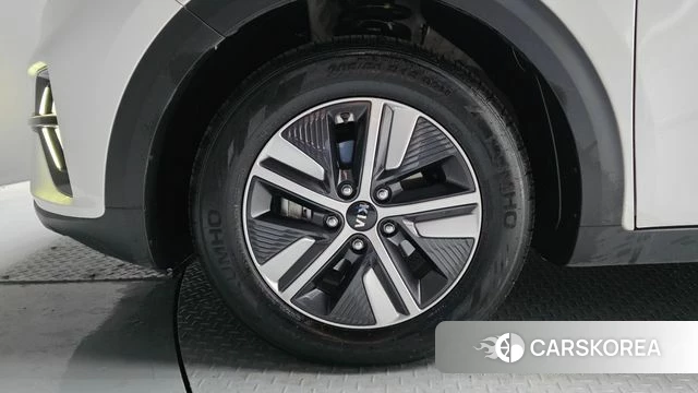Kia The New Niro id 4304379 из Кореи 15
