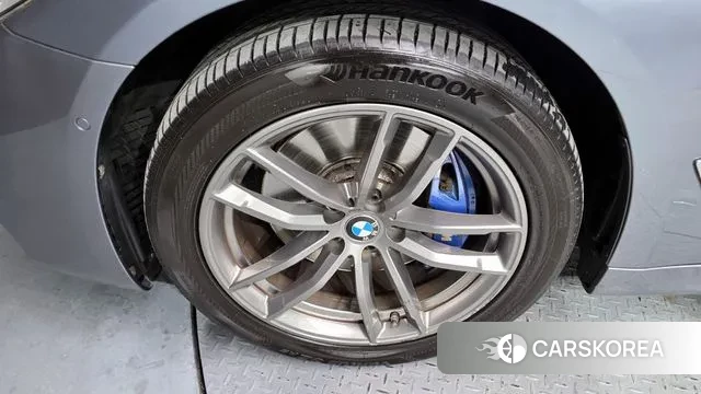 BMW 5 Series (G30) id 3593466 из Кореи 15