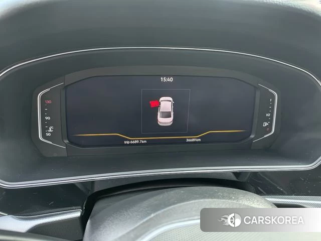 Volkswagen Passat id 4257954 из Китая 9
