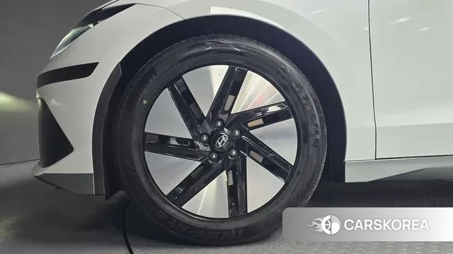 Hyundai Ionic 6 id 3659200 из Кореи 15