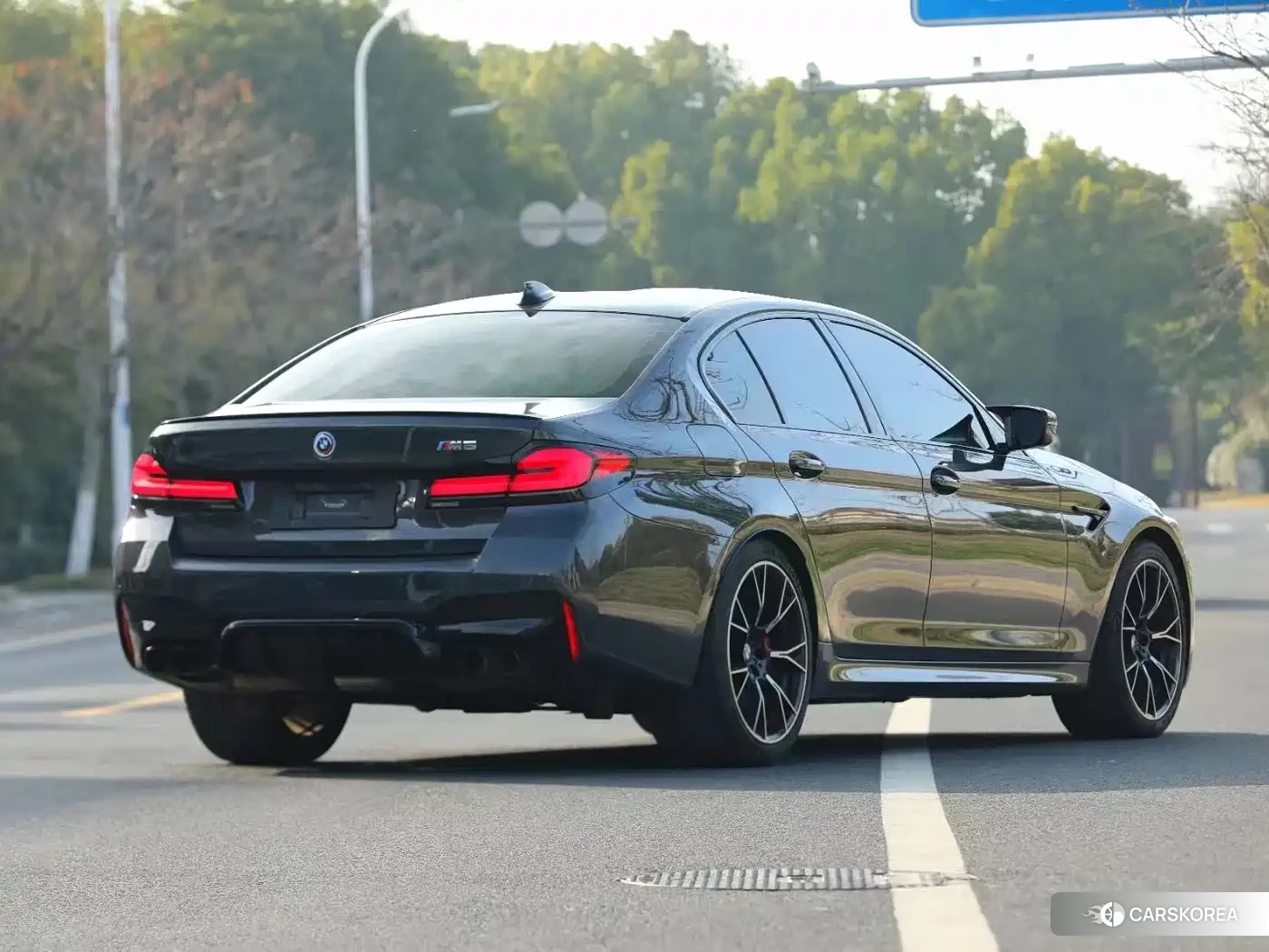 BMW M5 2021 Silver/gray из Китая, фото 5