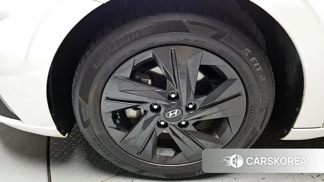 Hyundai Avante Hybrid (CN7) id 3356075 из Кореи 15