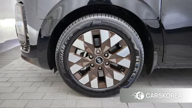 Hyundai Staria id 3471943 из Кореи 15