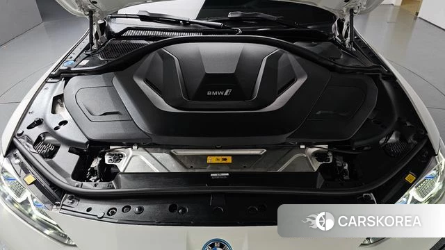 BMW i4 id 4481004 из Кореи 33