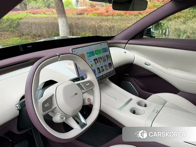 Xiaomi Car Xiaomi YU7 2026 Серебристо-серый из Китая, фото 5