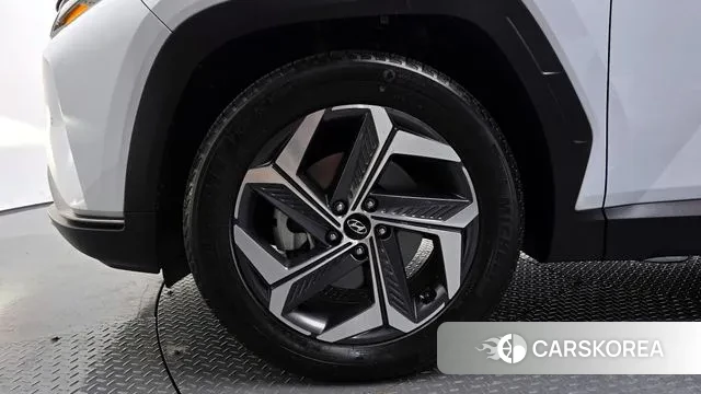Hyundai Tucson (NX4) id 3038312 из Кореи 15