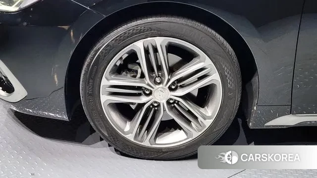 Hyundai Grandeur IG id 3363321 из Кореи 15