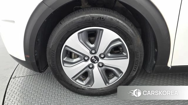 Kia Niro id 4755469 из Кореи 26