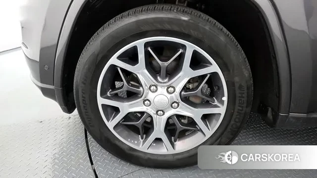 Jeep Grand Cherokee id 3494459 из Кореи 15