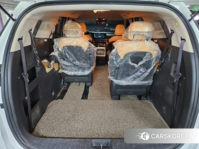 Kia Carnival 4th generation 2023 Белый из Кореи, фото 5