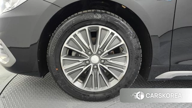 Hyundai Grandeur IG Hybrid id 3845198 из Кореи 15