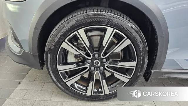 Volvo V60 Cross-Country 2nd Generation id 3388940 из Кореи 15