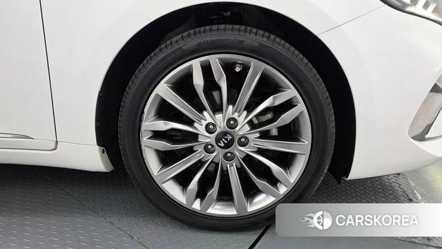 Kia K7 Premier Hybrid id 3899336 из Кореи 15