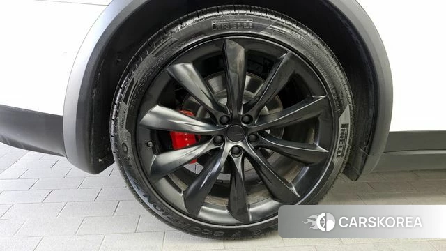 Tesla Model X id 3843928 из Кореи 15