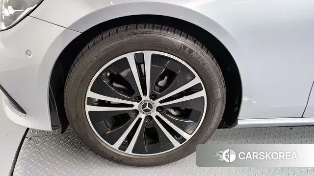 Mercedes-Benz E-Class W213 id 2939892 из Кореи 15