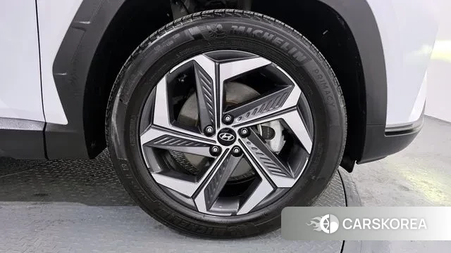 Hyundai Tucson (NX4) id 3620379 из Кореи 15