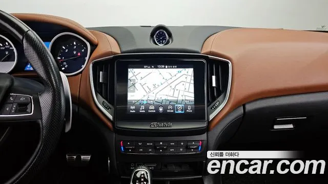 Maserati Ghibli id 2672136 из Кореи 15