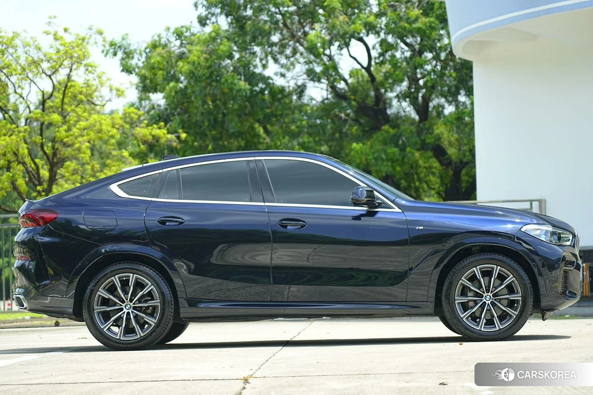 BMW X6 id 4505067 из Китая 9