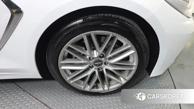 Genesis G70 id 3547416 из Кореи 15