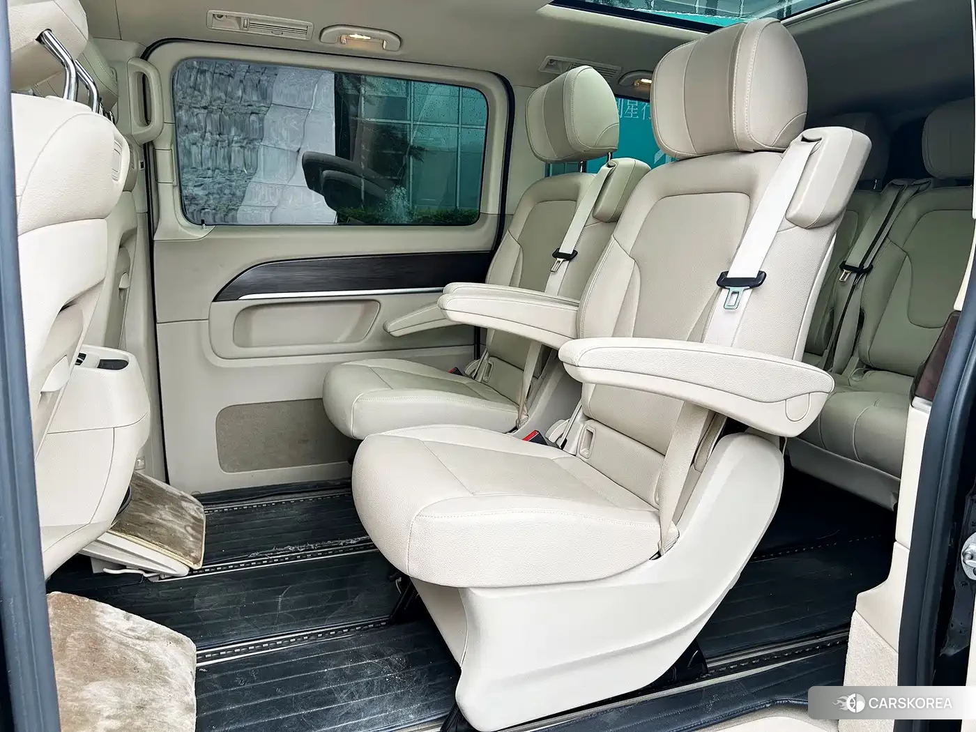 Mercedes-Benz V-Class id 4599666 из Китая 10