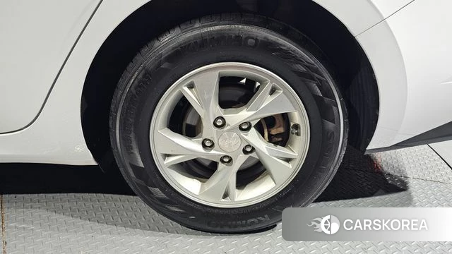 Hyundai Avante (CN7) id 3851842 из Кореи 15