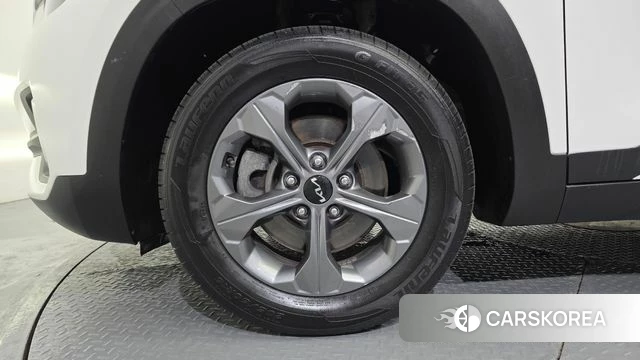 Kia Seltos id 4330234 из Кореи 15