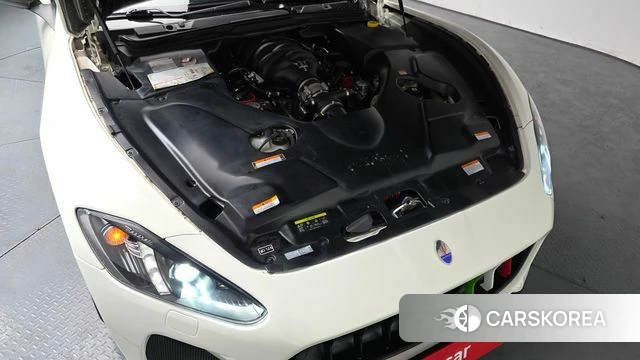 Maserati GranTurismo id 3905923 из Кореи 15