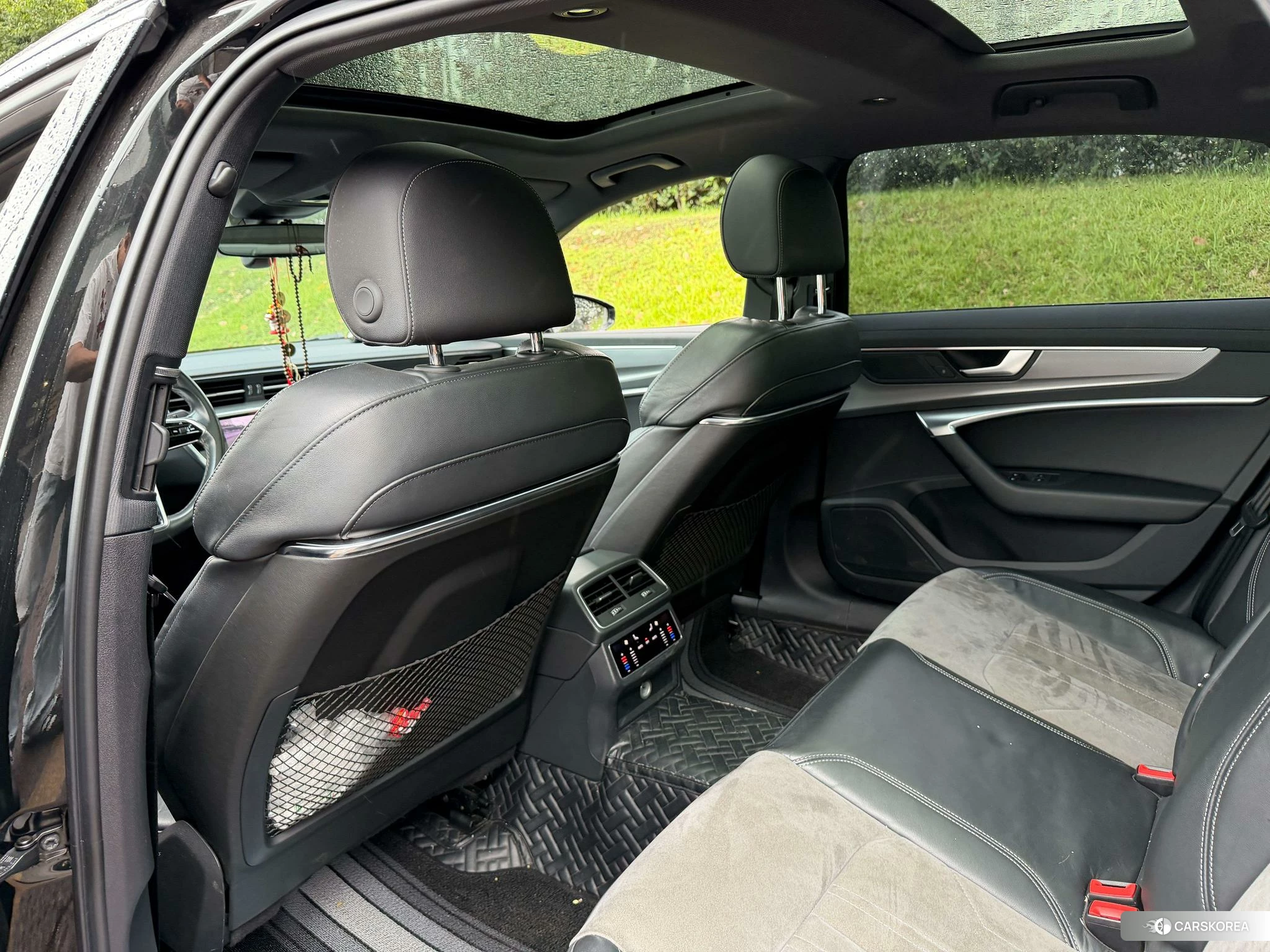 Audi A6L id 4510322 из Китая 8
