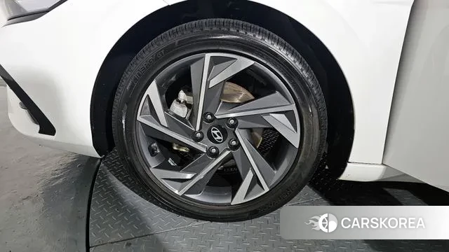 Hyundai The New Avante (CN7) id 3721364 из Кореи 16