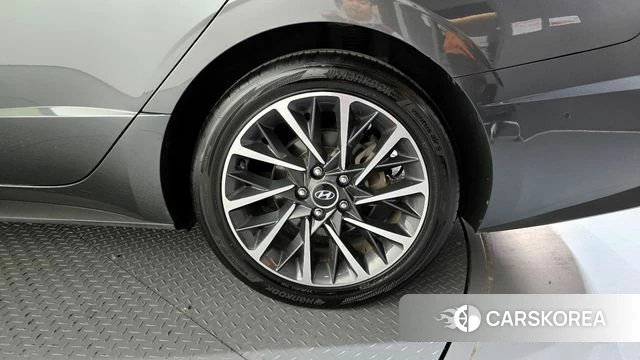 Hyundai Sonata (DN8) id 3853319 из Кореи 15