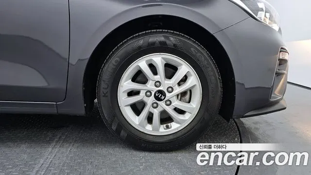 Kia Come New K3 id 2717087 из Кореи 15