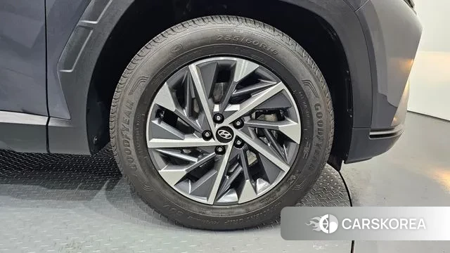 Hyundai Tucson (NX4) id 3752696 из Кореи 15