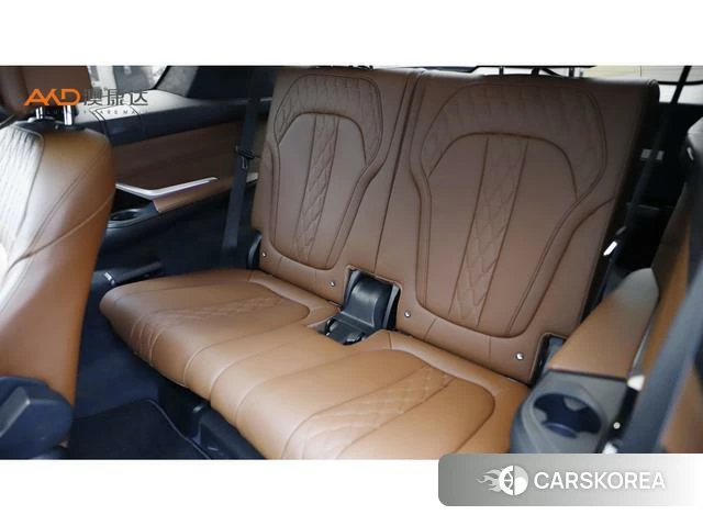 BMW X7 2023 Черный из Китая, фото 6