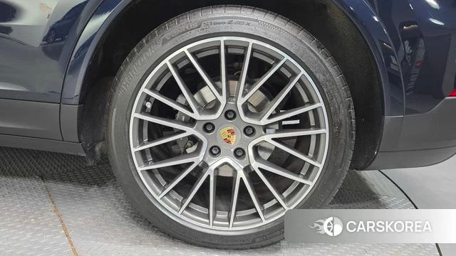 Porsche Cayenne (PO536) id 3905421 из Кореи 15