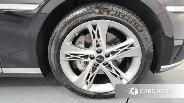 Genesis G90 (RS4) id 3462667 из Кореи 15