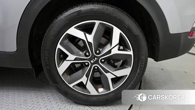 Kia Sportage The Bold id 3385408 из Кореи 15