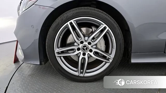 Mercedes-Benz E-Class W213 id 3617242 из Кореи 15