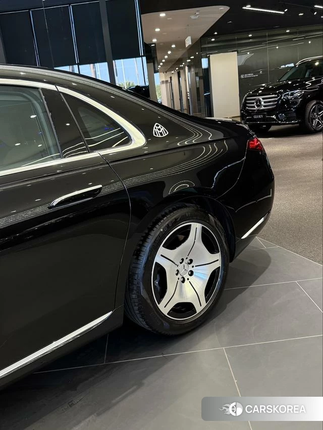 Mercedes-Benz Maybach S-class id 4277715 из Китая 10