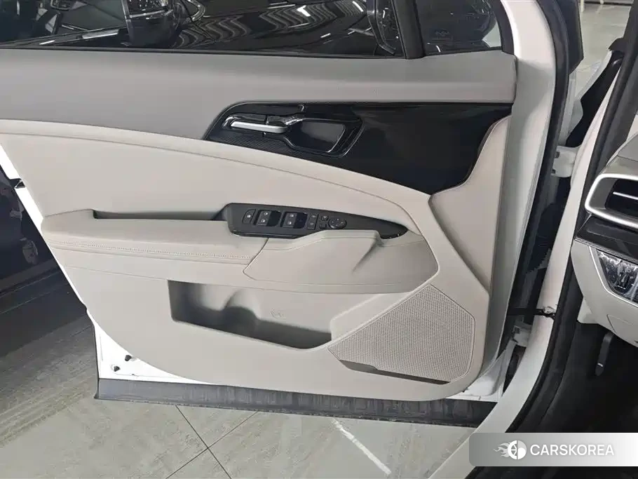 Kia Sportage id 4548012 из Китая 11