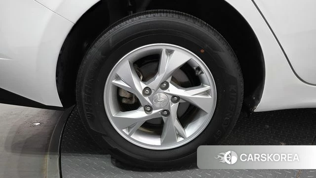 Hyundai Avante (CN7) id 4196195 из Кореи 15