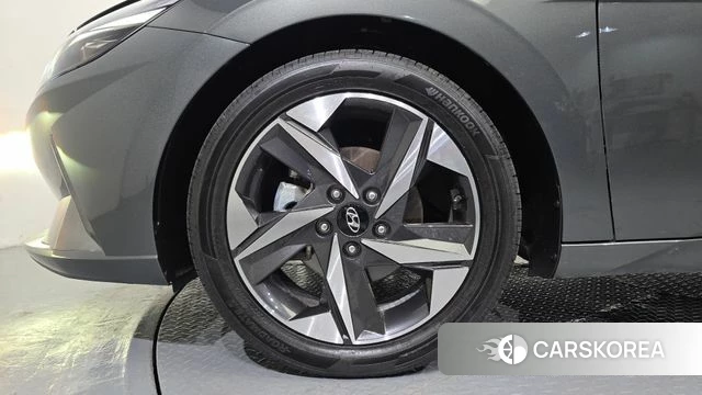 Hyundai Avante (CN7) id 3860765 из Кореи 15