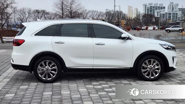 Kia The New Sorento id 3627328 из Кореи 15