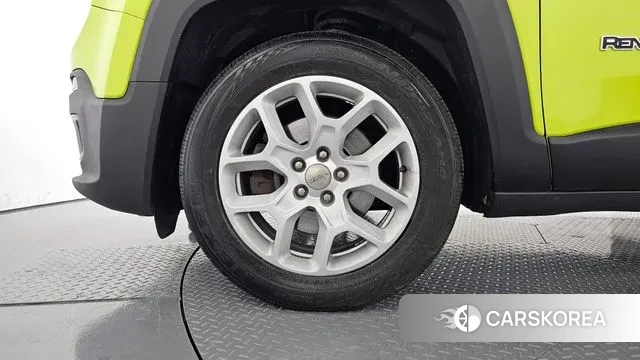 Jeep Renegade id 3243847 из Кореи 15