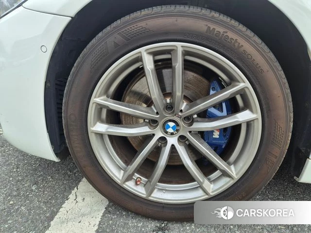 BMW 5 Series (G30) id 3872986 из Кореи 14